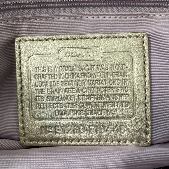 COACH F19448 GOLD SOHO TEXTURED SIGNATURE EMBOSSED LEATHER CARRYALL BAG - Picture 3 of 13